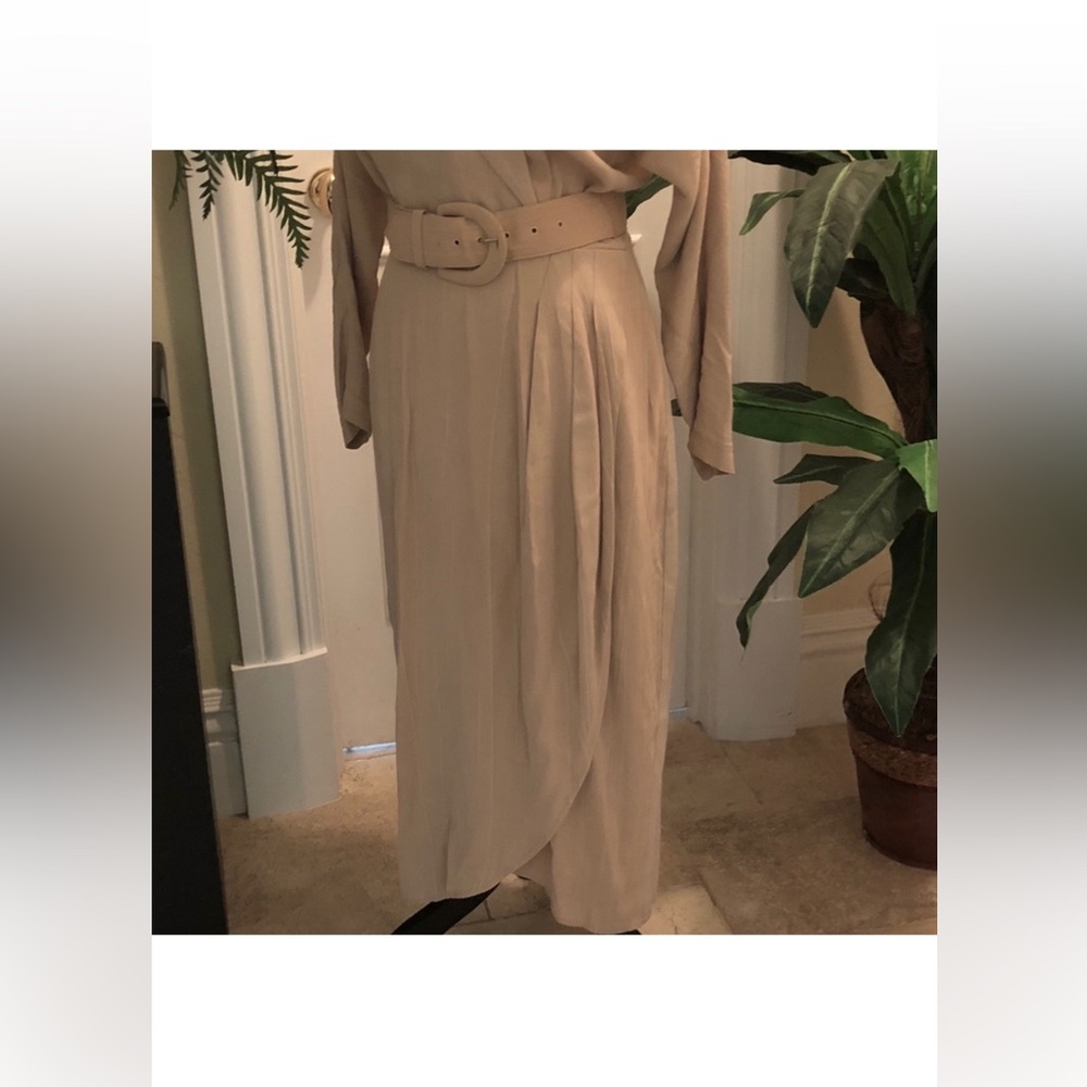 40’s STYLE DRESS Vintage Y2K Very Chic & Classy Tan - Picture 4 of 17